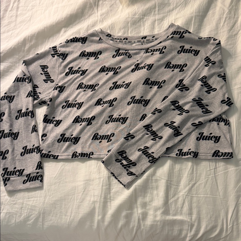 Juicy Couture - Soft Black & Grey Cropped Long Sleeve Sweater